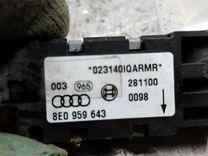 Датчик удара 6O8A9V Audi A4 - Фото 4