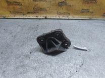 Кронштейн КПП 7P5OER Opel Ascona