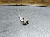 Крепление (крючок) солнцезащитного козырька 8X4C77 Volvo S60 купить с доставкой