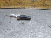 Кнопка подогрева заднего стекла 75TPRG Kia Carnival купить