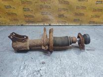 Амортизатор передний левый J5J324 Audi 80 - Фото 1