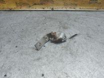 Петля двери передней правой ZIKNK6 Ford Mondeo купить в магазине запчастей бу