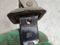 Ограничитель открывания двери передней ZOHU65 Skoda Fabia купить в магазине запчастей бу