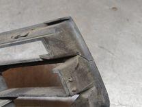 Заглушка (решетка) в бампер передний 86O7KG Volkswagen Passat купить на авторазборке