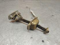 Ограничитель открывания двери задней MT74F3 Ford Galaxy