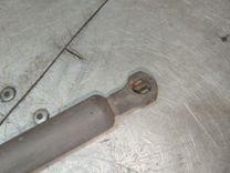 Амортизатор крышки багажника (3-5 двери) HJ62DI Peugeot 307 - Фото 2