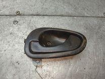 Ручка внутренняя задняя левая V1Z59C Mitsubishi Carisma - Фото 1