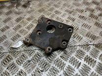 Кронштейн компрессора кондиционера G97QNJ Mazda 6