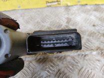 Моторчик стеклоподъемника задний левый RFE9X4 Volkswagen Passat купить