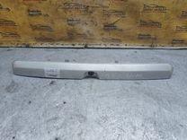 Накладка подсветки номера 2N1V0S Opel Astra - Фото 1