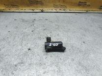 Насос (моторчик) омывателя стекла F8KPQN Volvo S60 купить