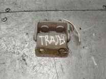 Петля крышки багажника XO3103 Hyundai Trajet - Фото 1