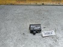 Кнопка стеклоподъемника заднего левого AYP00P Opel Zafira купить в магазине запчастей бу