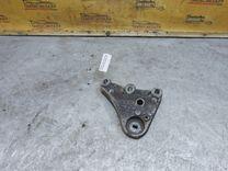 Кронштейн двигателя M0YE36 Volkswagen Polo - Фото 2