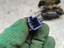 Замок багажника Q75TOV Toyota Avensis - Фото 5