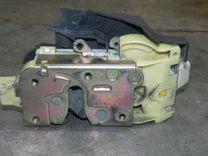 Замок двери передней правой 64APH0 Ford Focus