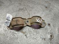 Крепление втулки стабилизатора YKBMUW Volkswagen Passat