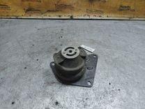 Подушка крепления двигателя EY7CYQ Volkswagen Polo