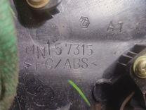 Рамка под магнитолу QXM3DE Mitsubishi Grandis купить на авторазборке