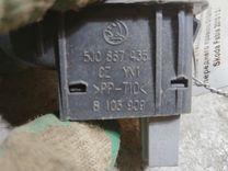 Кнопка стеклоподъемника переднего правого O1QWUT Skoda Fabia купить в магазине запчастей бу