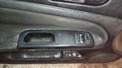 Блок управления стеклоподъемниками 08285C Volkswagen Passat