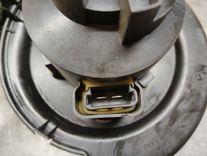 Моторчик печки 1O4JFT Opel Astra - Фото 4