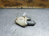 Моторчик стеклоподъемника передний левый XZ6ZGU Peugeot 607