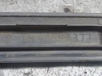 Молдинг двери задней левой 55KFL6 Opel Astra - Фото 3