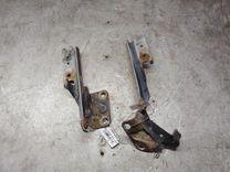 Петля капота 57XF8B Mazda 626 - Фото 2