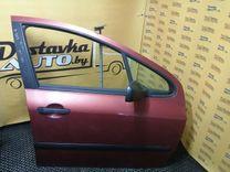 Стекло двери передней правой 8GF2J8 Peugeot 307