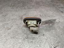 Повторитель передний правый 5TM0SD Toyota Avensis Verso купить