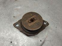 Подушка крепления КПП 88ICVO Volkswagen Passat купить с доставкой