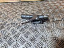 Фланец (тройник) системы охлаждения 1UVN8Z Volkswagen Passat - Фото 1