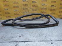 Уплотнитель двери задней правой 92J93F Audi 100 купить в магазине запчастей бу