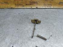 Ограничитель открывания двери передней ZHL097 Mitsubishi Carisma купить в магазине запчастей бу