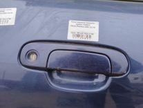 Ручка наружная передняя правая 1US9W4 Mazda Premacy купить