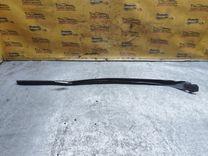 Уплотнитель стекла лобового 2D7V6Z Peugeot 607 купить