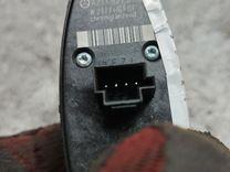 Кнопка стеклоподъемника заднего левого H7NNJ3 Mercedes E W211 - Фото 4