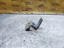 Петля двери передней правой 85707Z Peugeot 607