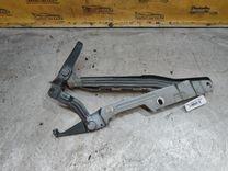 Петля крышки багажника XL6875 Audi 100 купить с доставкой