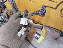 Проводка салона AQ2K7U Toyota Avensis Verso - Фото 23