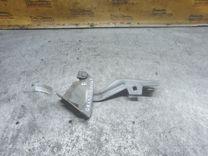 Петля капота правая W1P07A Mitsubishi Grandis купить