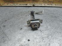 Ограничитель открывания двери передней AVQ866 Honda FR-V - Фото 2