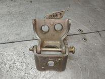 Петля двери задней правой O924B6 Peugeot 307 купить