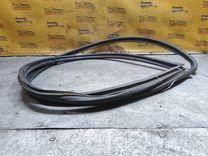 Уплотнитель двери передней правой X3ATRU Audi 100 купить в магазине запчастей бу