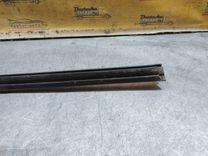 Молдинг стекла двери передней левой наружный UG355T Ford Galaxy купить в магазине запчастей бу