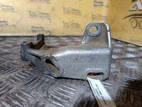 Кронштейн гидроусилителя JO5IW3 Audi 80 - Фото 4