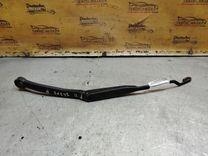 Щеткодержатель (поводок стеклоочистителя, дворник) JG9E31 Nissan Primera - Фото 1