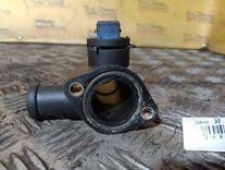 Фланец (тройник) системы охлаждения 04C5R2 Audi 80 купить в магазине запчастей бу