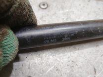 Амортизатор крышки багажника (3-5 двери) 752A0F Audi 100 купить в магазине запчастей бу